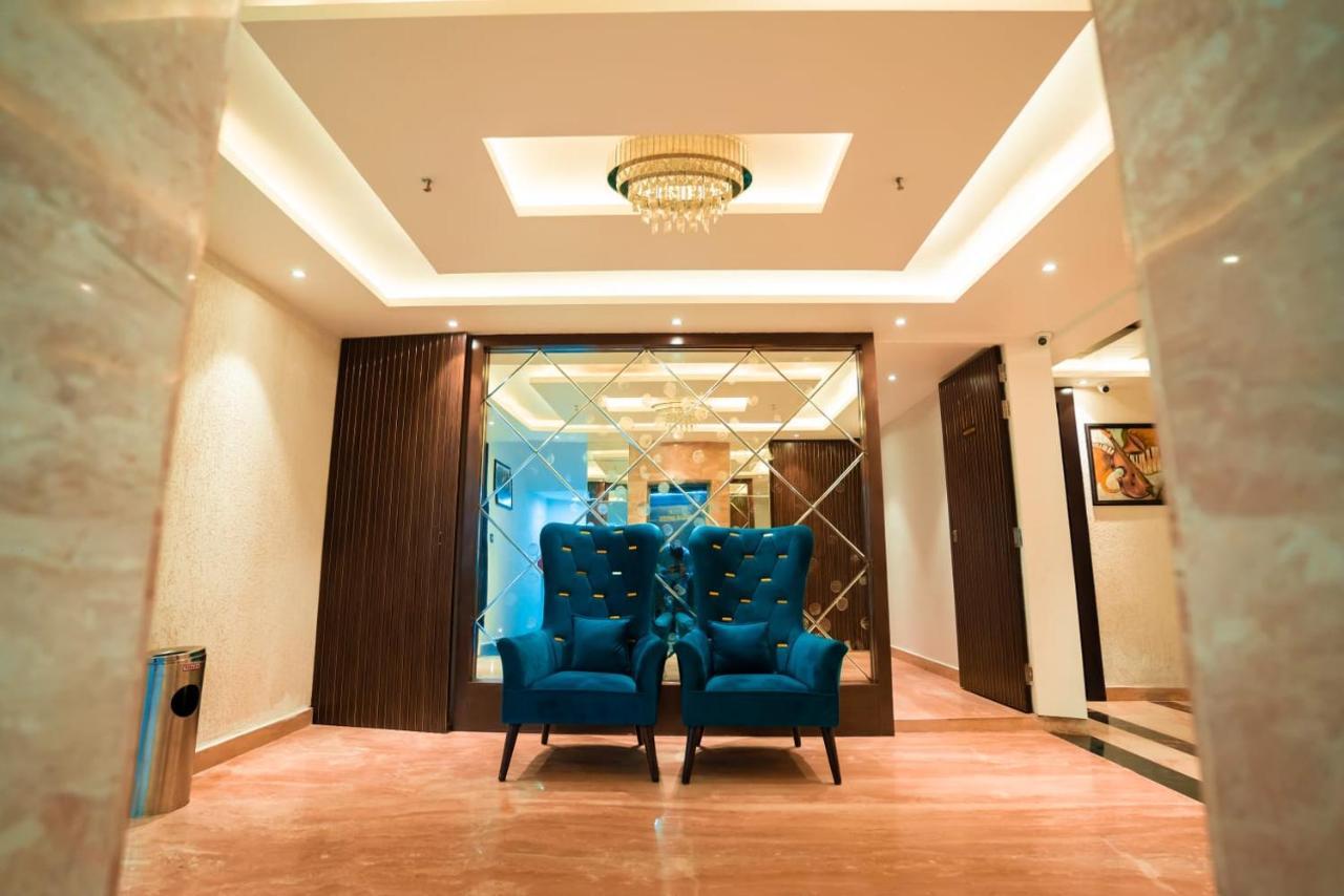 Kashi Pride Varanasi Exterior photo